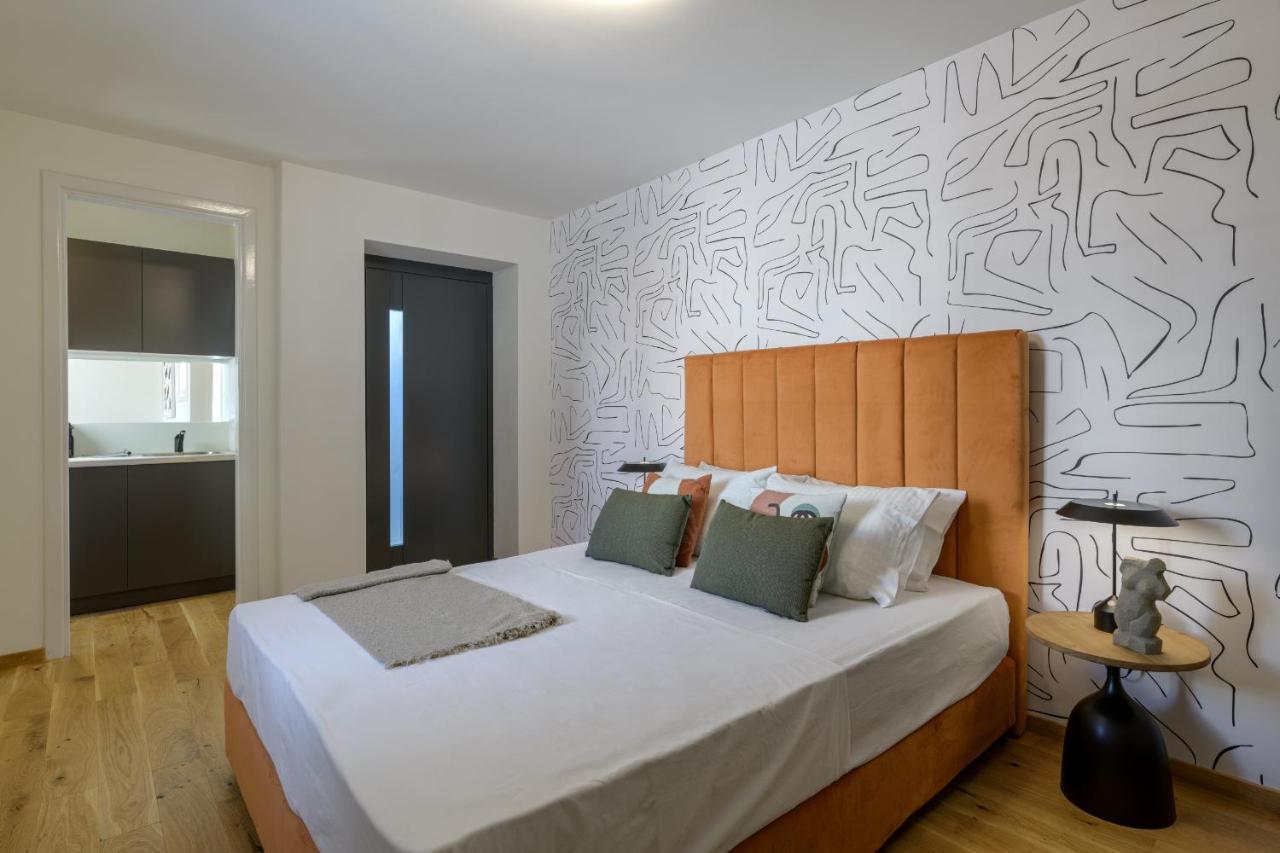 Meno Suite With Private Terrace - Jaccuzzi, Acropolis View Атина Екстериор снимка