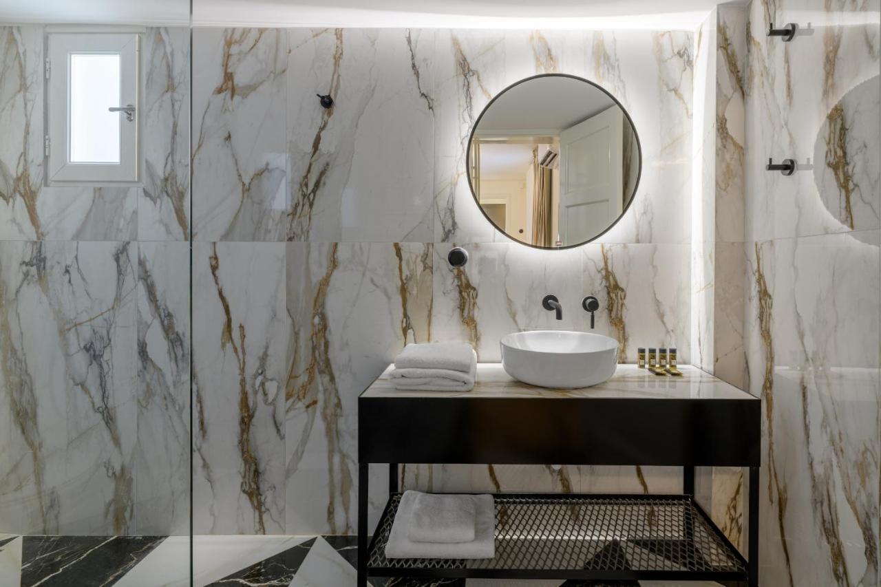 Meno Suite With Private Terrace - Jaccuzzi, Acropolis View Атина Екстериор снимка