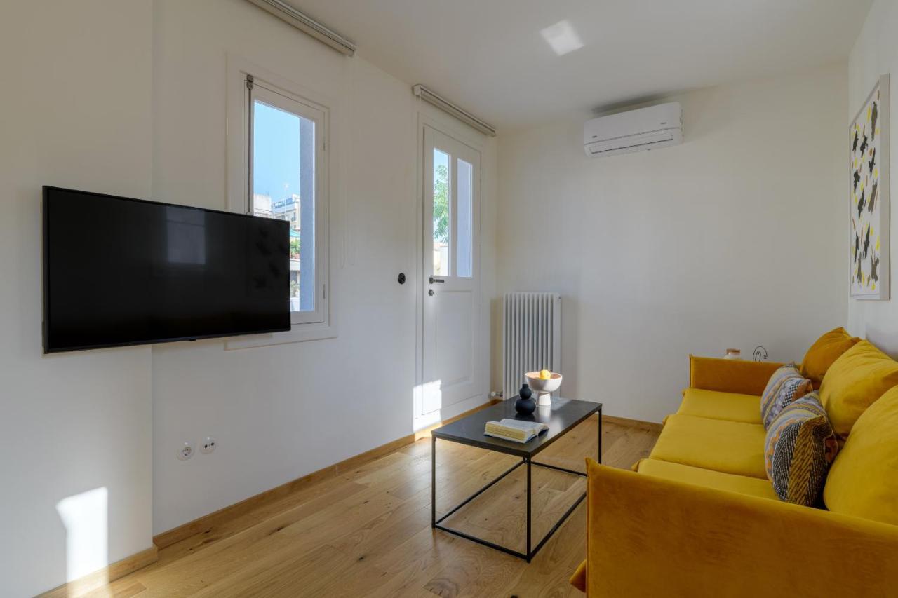 Meno Suite With Private Terrace - Jaccuzzi, Acropolis View Атина Екстериор снимка