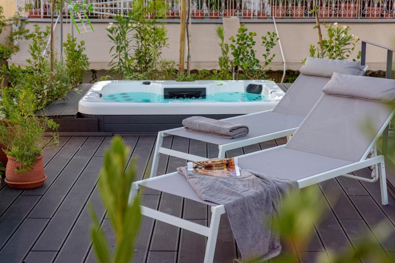 Meno Suite With Private Terrace - Jaccuzzi, Acropolis View Атина Екстериор снимка